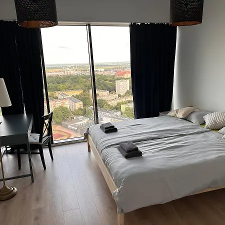 Lägenhet Hanza Tower 21 Pietro *