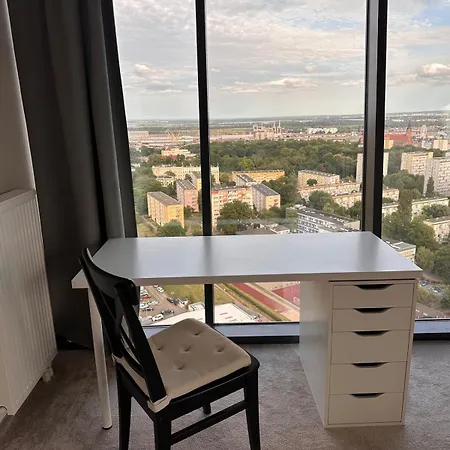 Hanza Tower 21 Pietro *